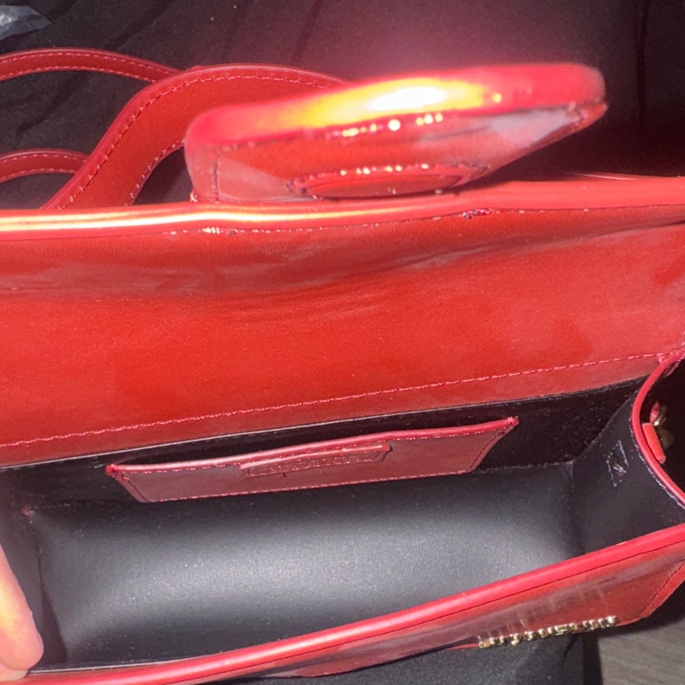 Jacquemus Small Red Leather Shoulder Bag - Picture 3 of 6